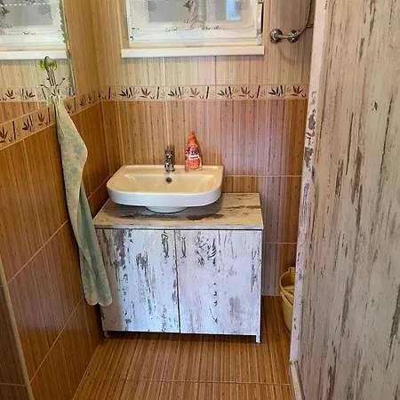 Hazafi Nyaralo Vonyarcvashegy